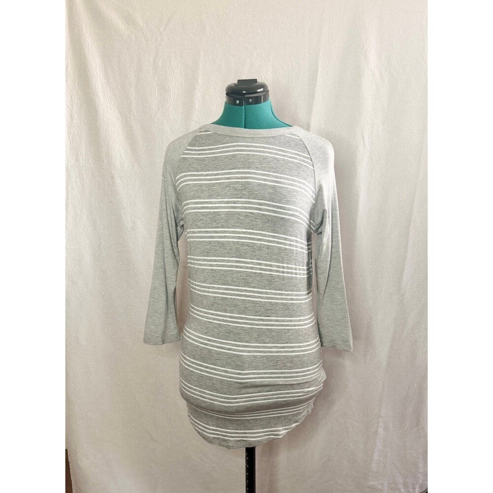 NWT Lularoe Randy top size extra extra small. Brand new with tags. Size XXS.